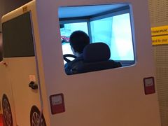 -汽车博物馆主题餐厅