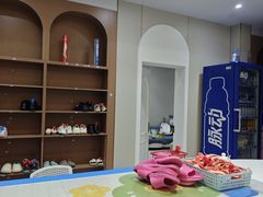 -菲鱼体育恒温游泳馆(中海名城店)