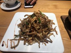 茶树菇炒鱿鱼-竹里馆·淮扬菜·功夫茶(老门东店)