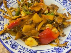 -江城燕子大排档(江汉路步行街店)