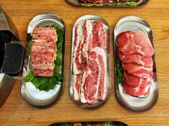 -滋滋烤肉(解放路创客店)