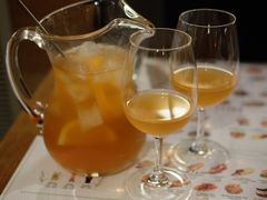 sangria-Tapa Tapa