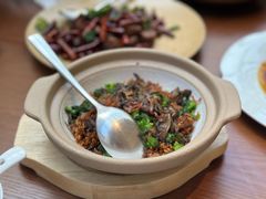 鸡枞菌油菜饭片-自如ZSPACE四合院艺术餐厅