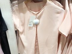 -优衣库(太原龙湖万达广场店)