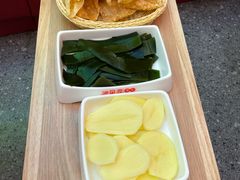 -浪里寻·臻牛养生牛肉火锅(方圆荟店)