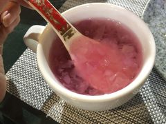 紫薯银耳汤-忘忧草融合私房菜(红鼎国际店)