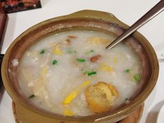 荔湾艇仔粥-白天鹅宾馆-宏图府餐厅