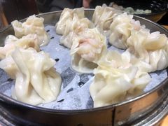 虾仁鲜肉-真真鲜馄饨店(启蒙路店)