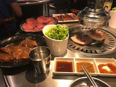 -韩聚屋韩国烤肉餐厅(新北万达店)