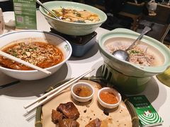 -绿草地·湘菜(7mall店)