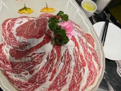 -秦宝雪花牛肉养生火锅(大兴九臻店)