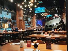 大堂-1886德国汽车餐厅(外滩十六铺码头店)