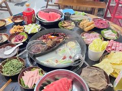 -谭记重庆老火锅(总店)