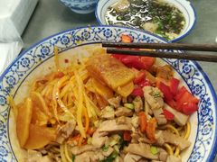 -梅溪·小伙子干挑面(安吉总店)