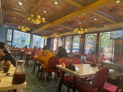 -乡村馕坑肉·烧烤·新疆菜·本地人更爱吃(阿勒泰首店)