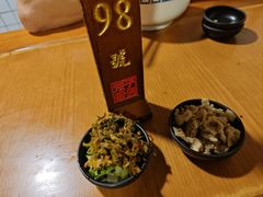 -矮子粉店1985·长沙米粉(湘春路店)