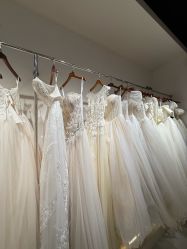 -PAI婚纱礼服设计馆【大牌租赁/高级定制】