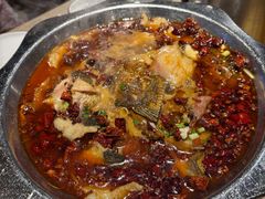 -鸿通城购物中心