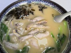 招牌黄鱼面-明呈黄鱼面馆(斜土路店)