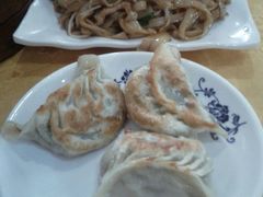 -翠微茶楼饭店(前山店)