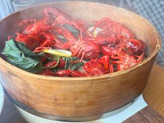 -琥珀老六龙虾(四里河店)