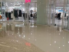 门面-H&M(华润万象城店)
