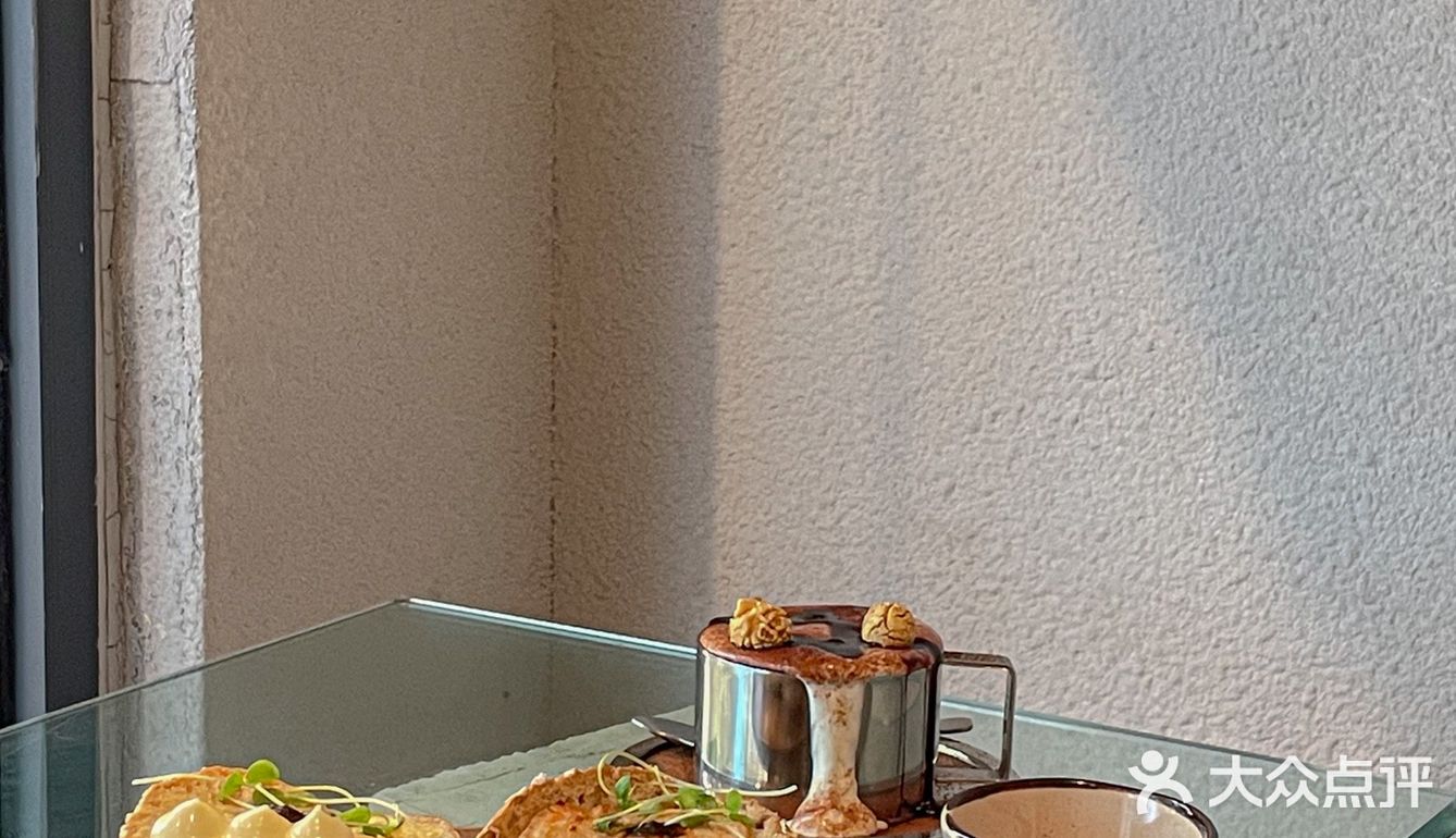 重庆｜解放碑私藏宝藏小店，鸡扒包好香！ 