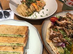 -HELLO 27 意面·沙拉·帕尼尼