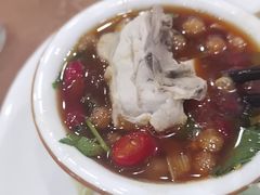 -濠轩阁特色生蚝火锅(水湾路店)