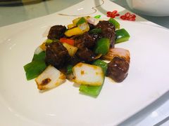 黑椒牛仔粒-骏莱海鲜鱼港(五角场店)
