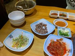 -唯成•韩国炭火烤肉 유성고기