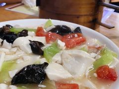 西坝豆腐-正宗苏稽毛哥跷脚牛肉总店