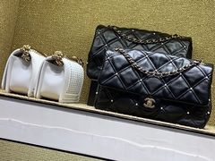 -CHANEL(恒隆广场店)