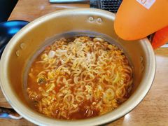 -肉甲韩国木炭烤肉(新壹街1店)