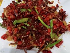 -三亚新鸿港水果一级批发市场