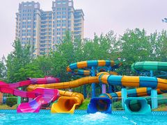 -欢乐水魔方水世界