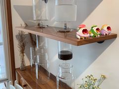 -Line 咖啡(石厦花园店)