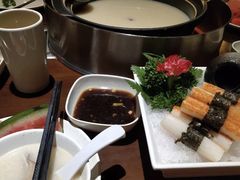 -捞神煲汤火锅(湖滨商业街店)