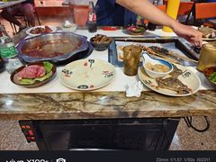 -90后余小姐烤尚宫自助火锅烤肉(新爵路店)