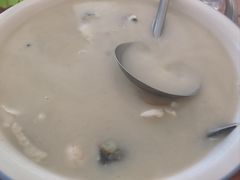 -美顺香食府鱼头老店(雪野湖店)
