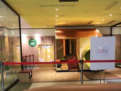 -麦当劳(百联西郊购物中心店)