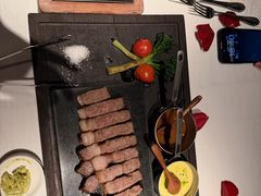 -弦月窗LUNETTE BY AMANDA(复兴路店)