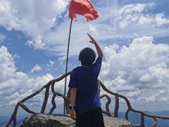 -罗田薄刀峰风景区