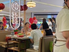 -洪氏嗨捞·广东猪肚鸡·椰子鸡火锅(西咸万象城店)