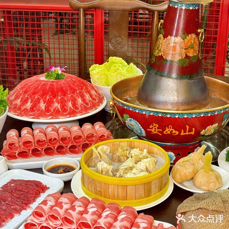 在广州!探索仅此一家的国风宫廷火锅