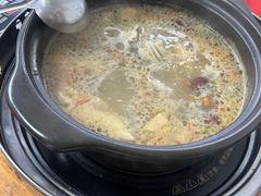 -花苑美食横琴生蚝火锅(拱北粤华路店)