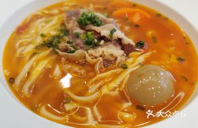 Kimchi Beef Noodle Soup