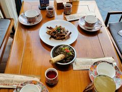 -鸽舞笙平金牌烧鸽子·融合菜(鲁谷店)