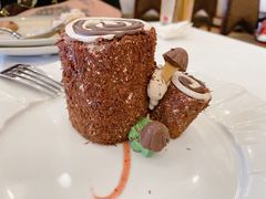 招牌树根蛋糕-莫斯科餐厅