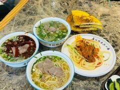 -京穆兰兰州牛肉面·清真(中川机场店)